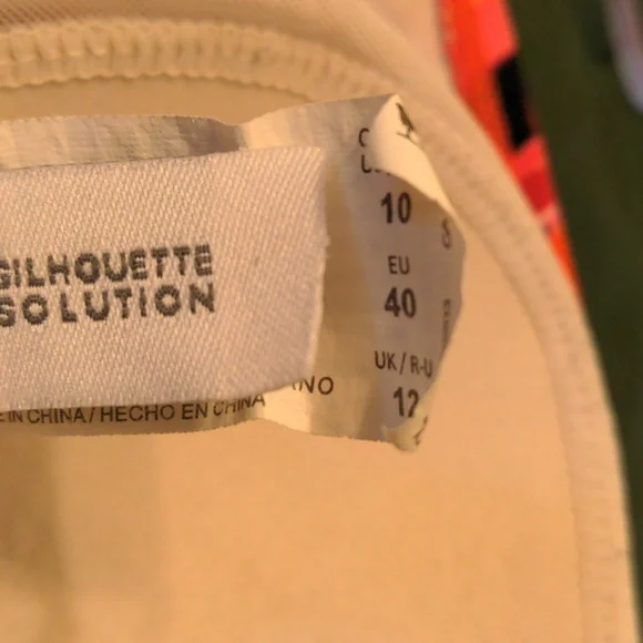 Like new tankini swimming top layered with shelf bra adjustable straps size 10 - Picture 7 of 8